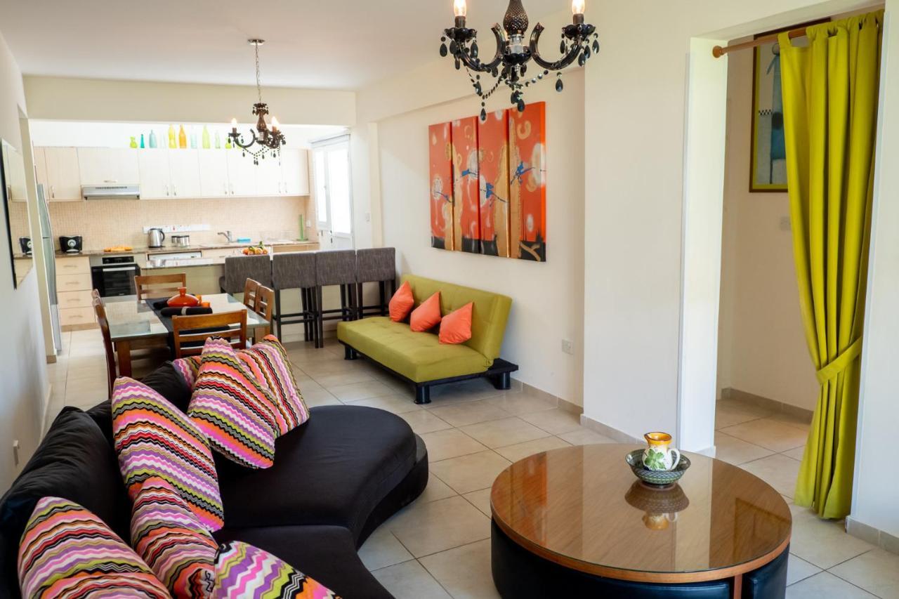 Stylish 2 Bedroom Apartment In Pegia Peyia Exterior foto